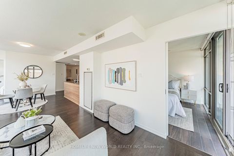 Photo 13 at 607 - 37 Grosvenor Street, Bay Street Corridor, Toronto