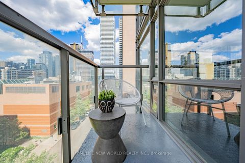 Photo 18 at 607 - 37 Grosvenor Street, Bay Street Corridor, Toronto