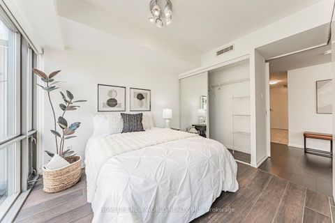 Photo 26 at 607 - 37 Grosvenor Street, Bay Street Corridor, Toronto