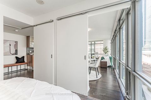 Photo 29 at 607 - 37 Grosvenor Street, Bay Street Corridor, Toronto