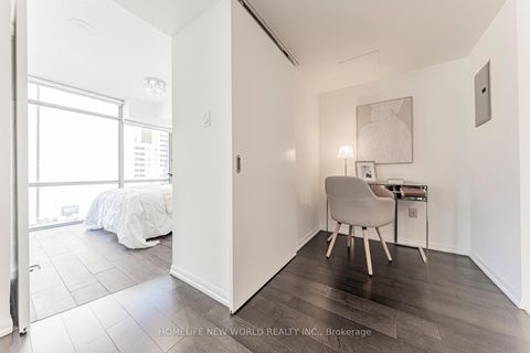 Photo 30 at 607 - 37 Grosvenor Street, Bay Street Corridor, Toronto
