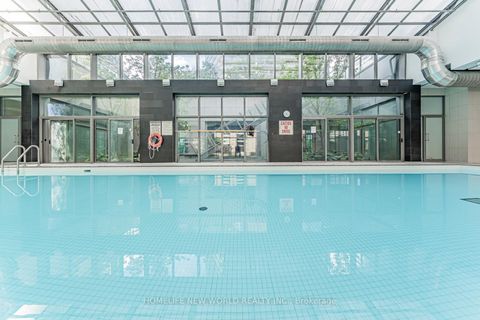 Photo 44 at 607 - 37 Grosvenor Street, Bay Street Corridor, Toronto