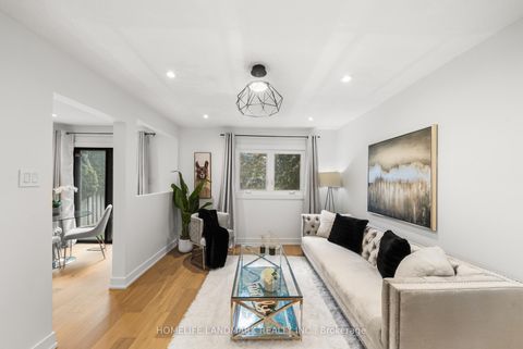 Photo 24 at 90 Gray Crescent, North Richvale, Richmond Hill