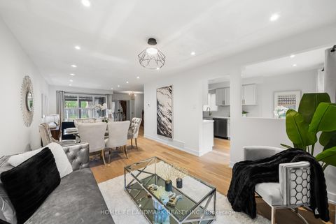 Photo 27 at 90 Gray Crescent, North Richvale, Richmond Hill