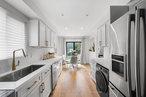 Photo 30 at 90 Gray Crescent, North Richvale, Richmond Hill