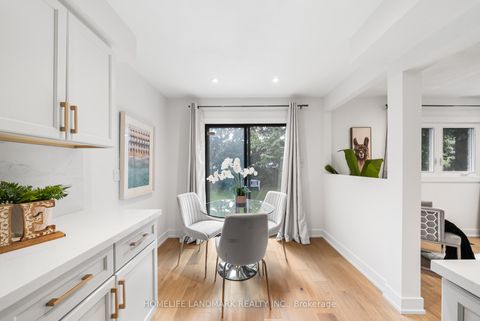 Photo 31 at 90 Gray Crescent, North Richvale, Richmond Hill