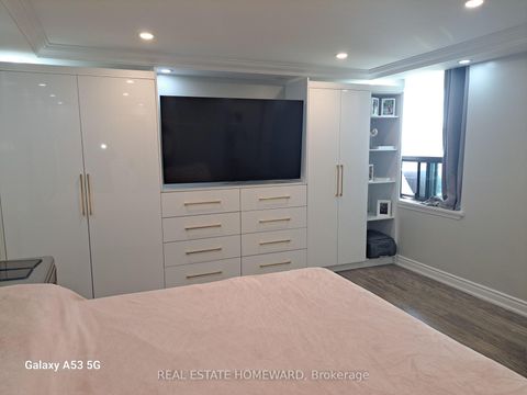 Photo 7 at 100 Wingarden Court, Malvern, Toronto