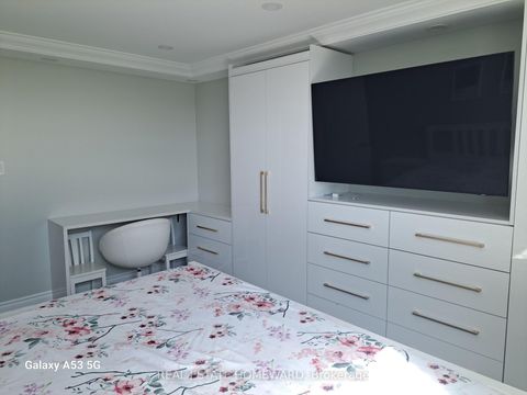 Photo 12 at 100 Wingarden Court, Malvern, Toronto