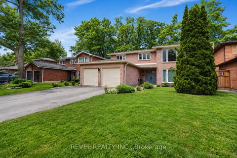 Photo 1 at 53 Oakridge Drive, Sunnidale, Barrie
