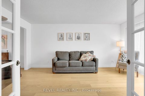 Photo 4 at 53 Oakridge Drive, Sunnidale, Barrie