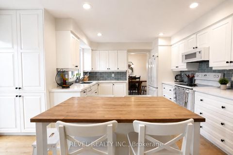 Photo 13 at 53 Oakridge Drive, Sunnidale, Barrie