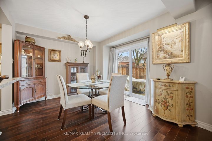 Photo 11 at 73 - 5480 Glen Erin Drive, Central Erin Mills, Mississauga