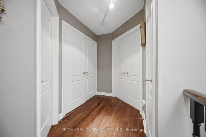 Photo 17 at 73 - 5480 Glen Erin Drive, Central Erin Mills, Mississauga
