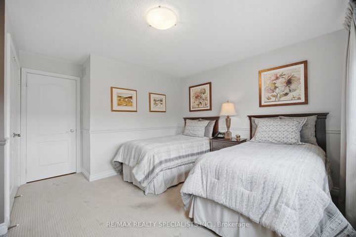 Photo 23 at 73 - 5480 Glen Erin Drive, Central Erin Mills, Mississauga