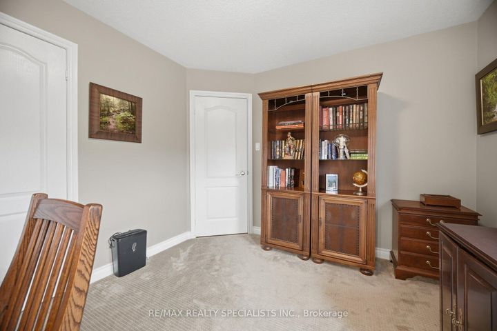 Photo 25 at 73 - 5480 Glen Erin Drive, Central Erin Mills, Mississauga