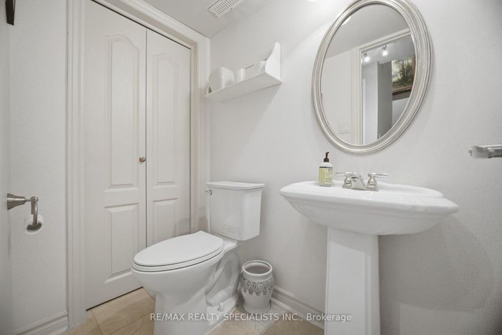 Photo 36 at 73 - 5480 Glen Erin Drive, Central Erin Mills, Mississauga
