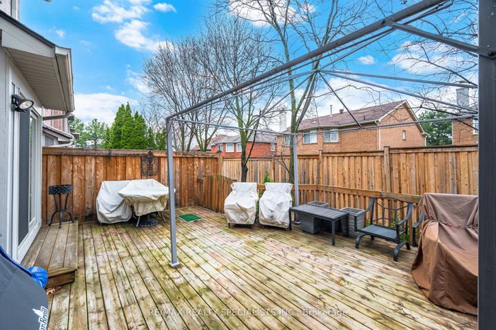 Photo 38 at 73 - 5480 Glen Erin Drive, Central Erin Mills, Mississauga