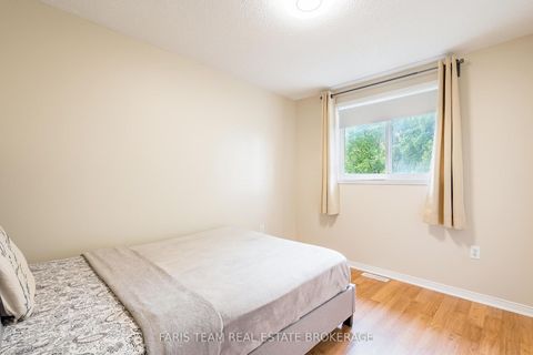 Photo 16 at 19 Seymour Crescent, Holly, Barrie