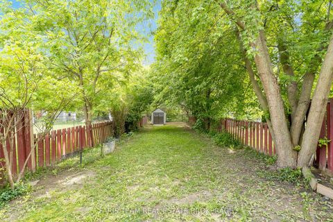 Photo 22 at 19 Seymour Crescent, Holly, Barrie