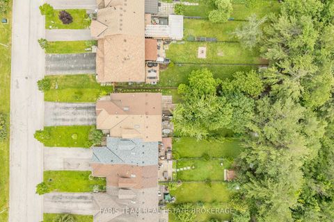 Photo 25 at 19 Seymour Crescent, Holly, Barrie