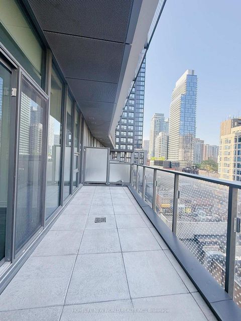 Photo 13 at 602 - 11 Wellesley Street W, Bay Street Corridor, Toronto