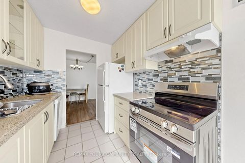 Photo 20 at 1407 - 205 Hilda Avenue, Newtonbrook West, Toronto