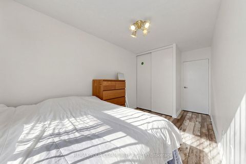 Photo 30 at 1407 - 205 Hilda Avenue, Newtonbrook West, Toronto