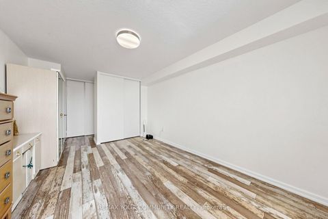 Photo 33 at 1407 - 205 Hilda Avenue, Newtonbrook West, Toronto