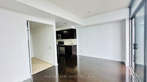 Photo 14 at 3213 - 105 The Queensway Avenue, Swansea, Toronto
