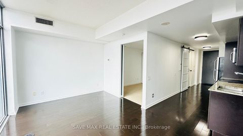Photo 18 at 3213 - 105 The Queensway Avenue, Swansea, Toronto