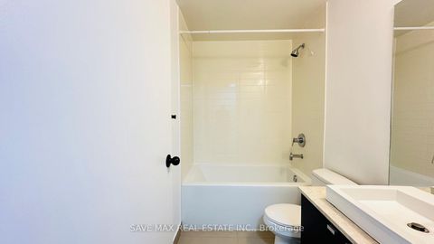 Photo 23 at 3213 - 105 The Queensway Avenue, Swansea, Toronto