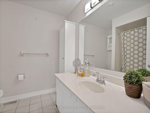 Photo 35 at 40 Sisman Avenue, Aurora Highlands, Aurora