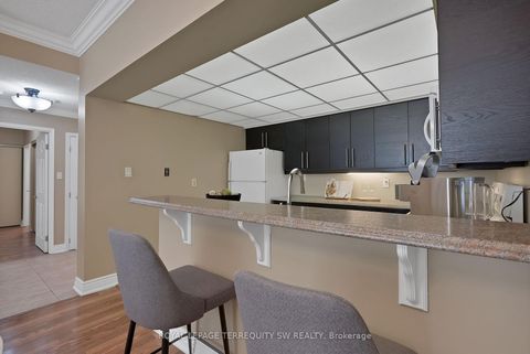 Photo 14 at 113 - 309 Major Mackenzie Drive E, Harding, Richmond Hill