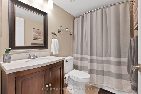 Photo 23 at 113 - 309 Major Mackenzie Drive E, Harding, Richmond Hill