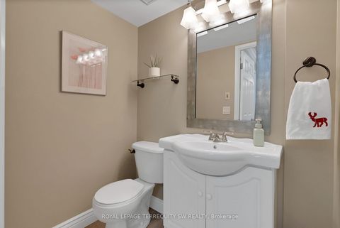 Photo 25 at 113 - 309 Major Mackenzie Drive E, Harding, Richmond Hill