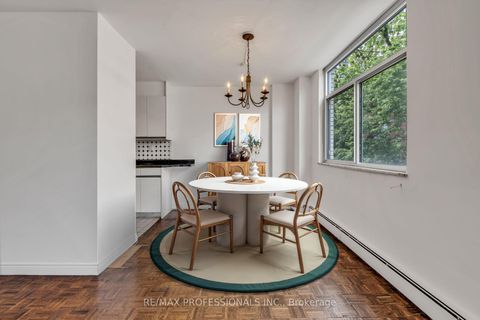 Photo 2 at 303 - 335 Lonsdale Road, Forest Hill South, Toronto