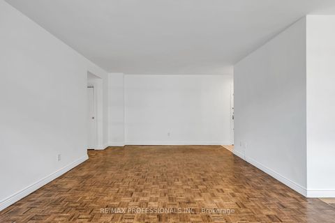 Photo 8 at 303 - 335 Lonsdale Road, Forest Hill South, Toronto