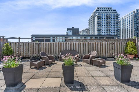 Photo 23 at 303 - 335 Lonsdale Road, Forest Hill South, Toronto
