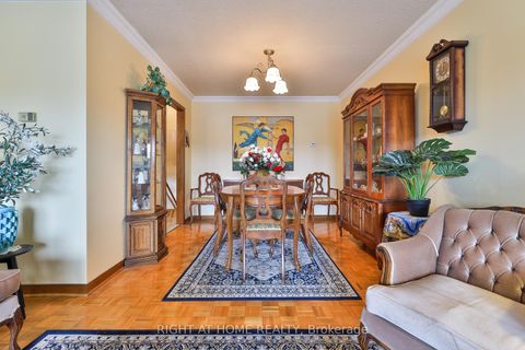 Photo 3 at 101 Benjamin Boake Trail, York University Heights, Toronto