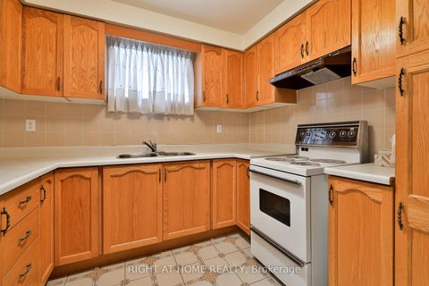 Photo 18 at 101 Benjamin Boake Trail, York University Heights, Toronto