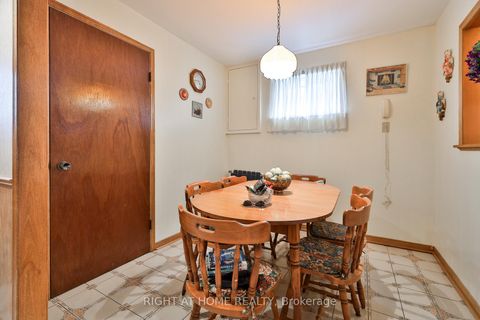 Photo 19 at 101 Benjamin Boake Trail, York University Heights, Toronto