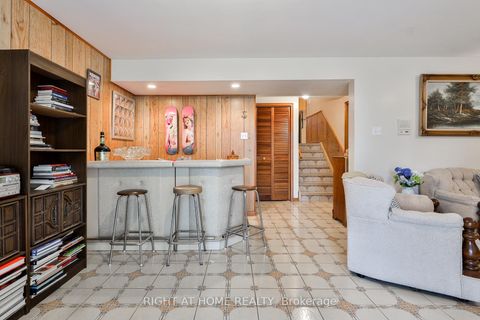 Photo 25 at 101 Benjamin Boake Trail, York University Heights, Toronto