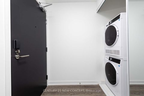 Photo 14 at 3810 - 180 Front Street E, Moss Park, Toronto