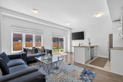Photo 12 at 131 Gateland Drive, Painswick South, Barrie