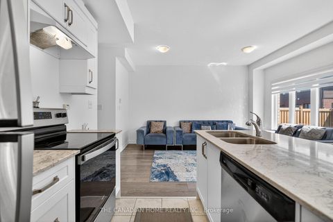 Photo 22 at 131 Gateland Drive, Painswick South, Barrie