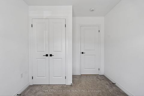 Photo 39 at 131 Gateland Drive, Painswick South, Barrie