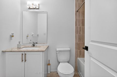 Photo 40 at 131 Gateland Drive, Painswick South, Barrie