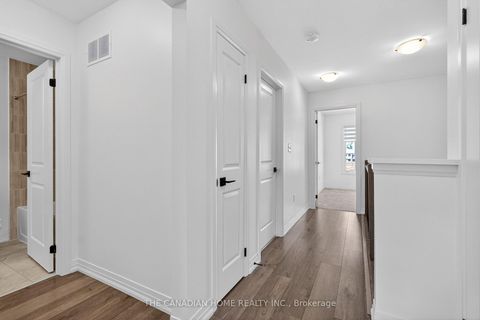Photo 42 at 131 Gateland Drive, Painswick South, Barrie