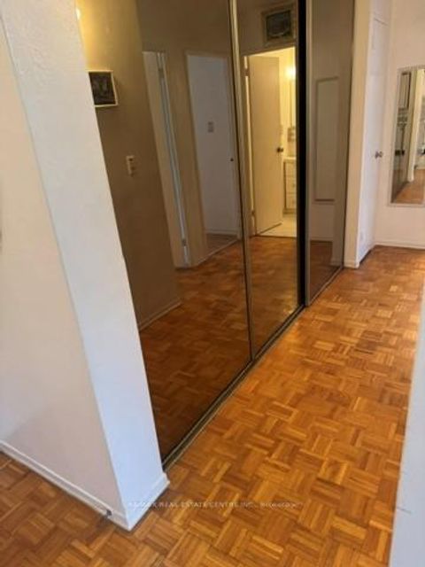 Photo 4 at 407 - 3625 Lake Shore Boulevard W, Long Branch, Toronto