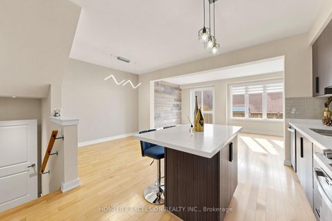 Photo 17 at 104 Dariole Drive, Oak Ridges Lake Wilcox, Richmond Hill